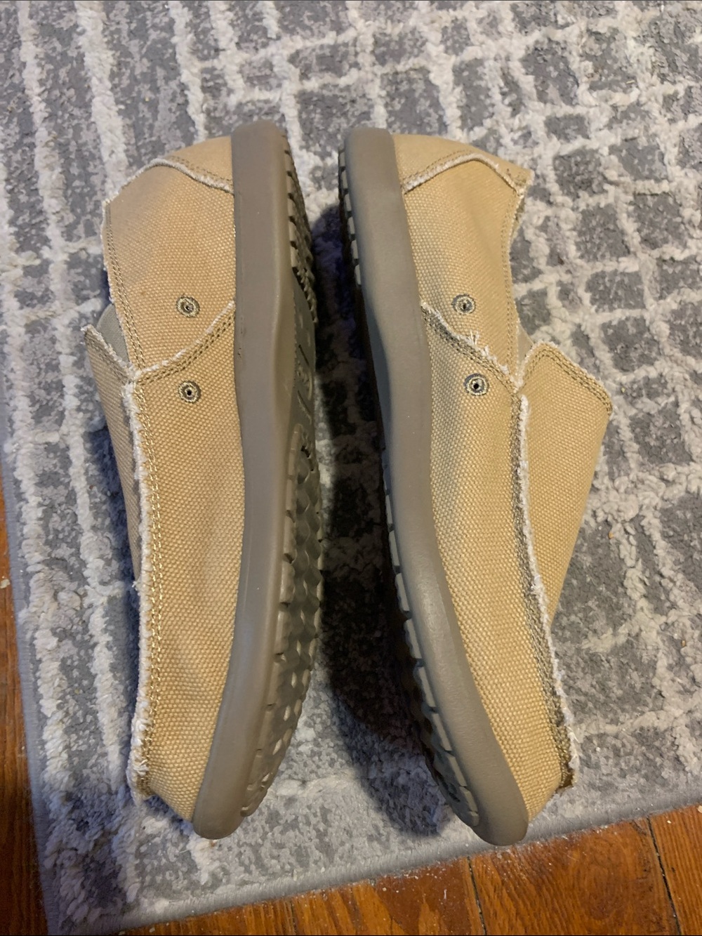 Crocs - Picture 2 of 8